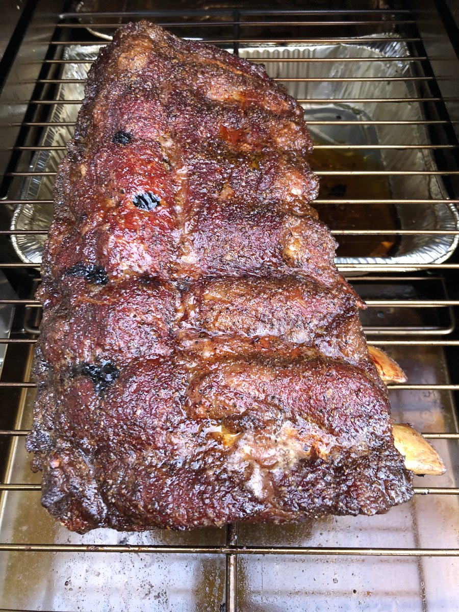 Daniel Vaughn tweet media