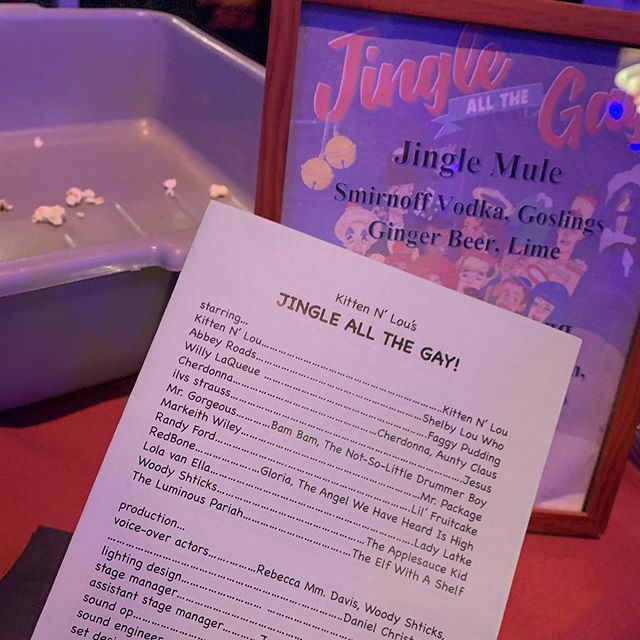 learnwithmyra's tweet photo. Ou new Christmas tradition! 3 yr going strong / Jingle All the Gay #celebration #loveislove #digitalnomad #dragshow #nomadelife https://t.co/5RNliJLUzM https://t.co/LIJjC5qieR