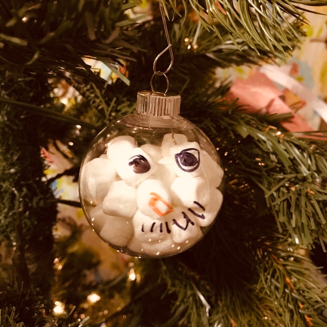 ArtWithAHeart2's tweet photo. A big thank you to our teachers at IPS Meredith Nicholson School 96 . Our site-director Monica is hanging this end-of-session gift in a spot of honor! https://t.co/5it4qif1aQ
