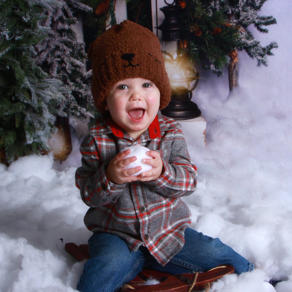 lastingexp's tweet photo. Merry Christmas to all and to all a good night! Lasting Expressions will be closed Christmas &amp; Boxing Day and will reopen December 27th. #photographersinmemphis https://t.co/XdIKUbkXk9