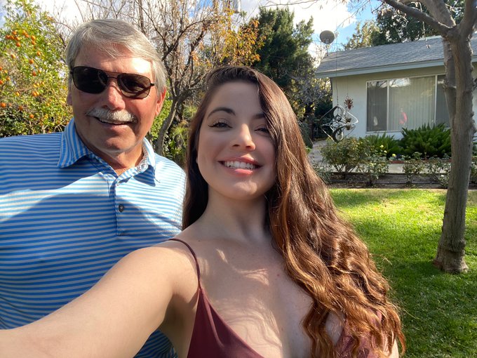 The most important man in my life. Grandpa ? https://t.co/Lsv490HadX