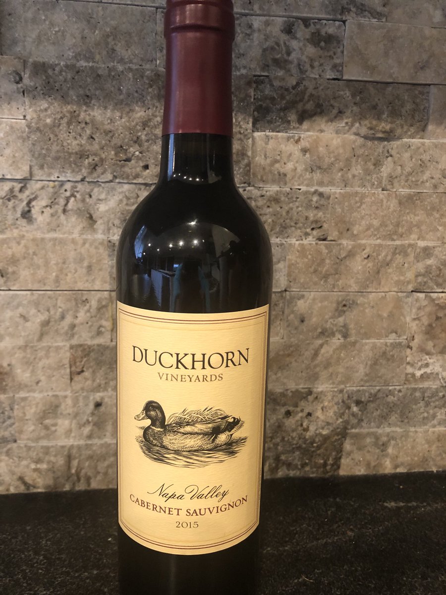 Kerryloves2trvl's tweet photo. Decided on this for tonight with Beef Bourgogne.
Haven’t decided on 2nd bottle yet.#MerryChristmas #redwinenight @duckhornwine https://t.co/P8RuEC4R8f