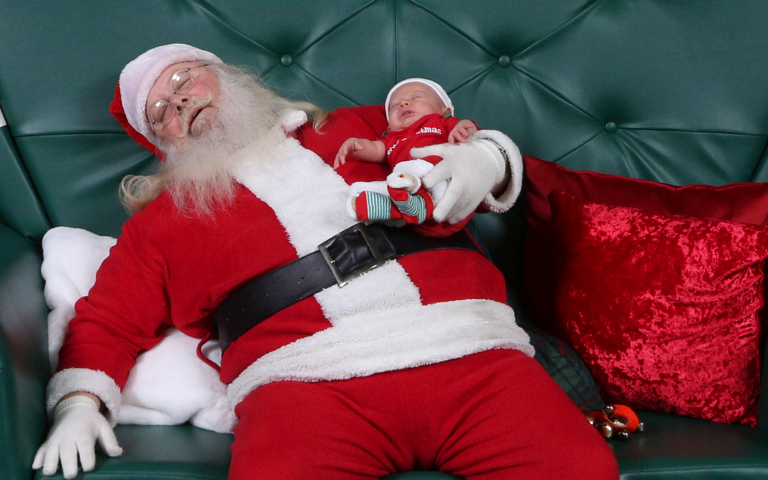 IanGMcIntosh's tweet photo. Santa is rallying up the reindeer and putting presents in his sleigh...well maybe after a quick nap.

Thank you for another great year!  Merry Christmas to all and to all a good night!

#OrilliaSquareSanta #Christmas  #Orillia #OrilliaSquareMall #ThankYou #MerryChristmas https://t.co/HCut3awXnX