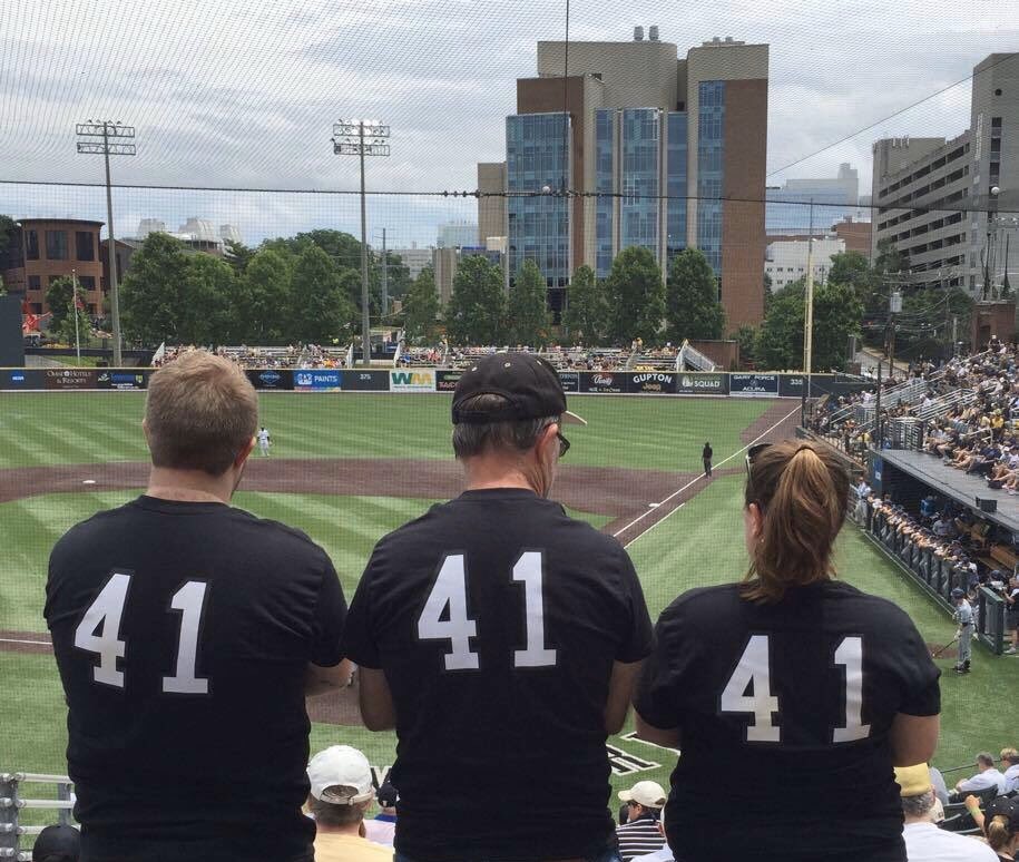 siobhanh90's tweet photo. @vucommodores #12DaysofDores https://t.co/JdeMsZ6yOb