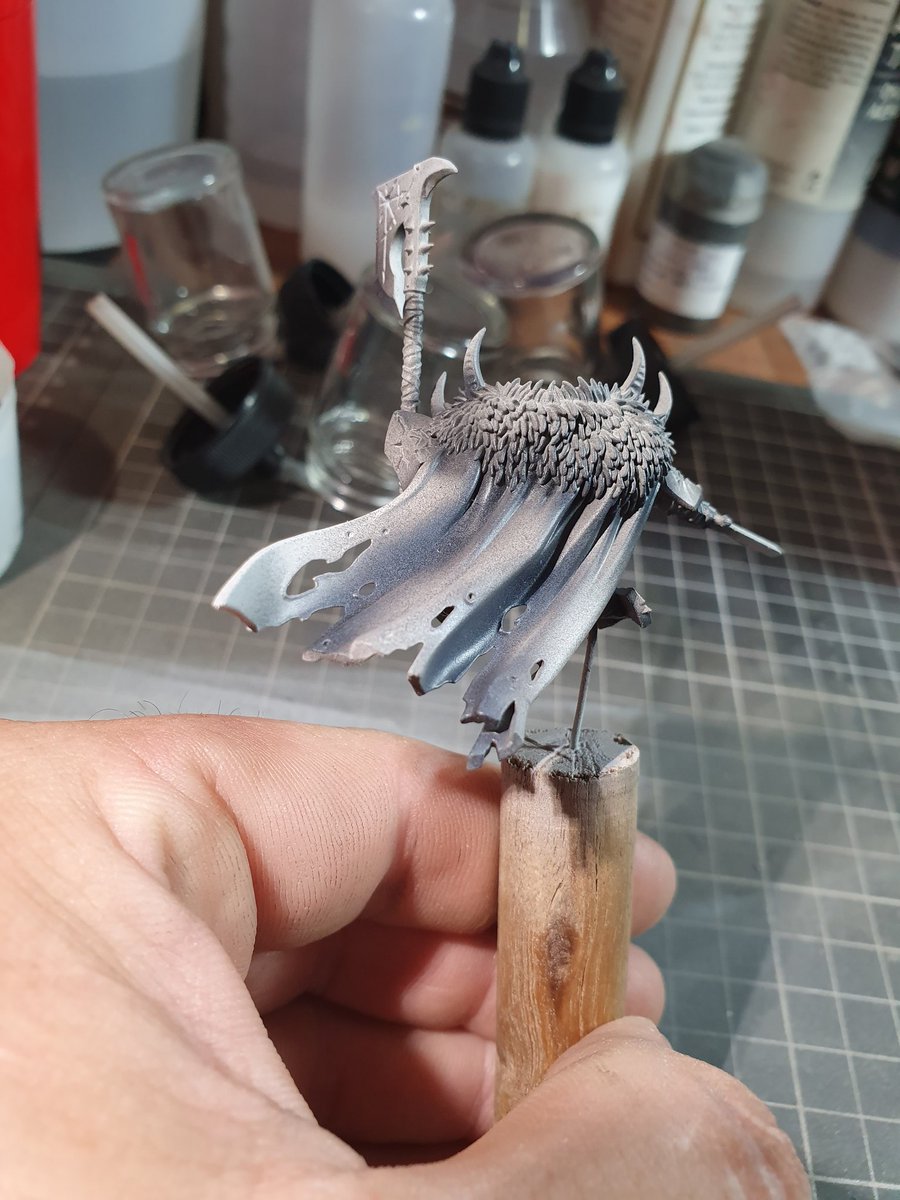 A more positive tweet, Who doesn't love a nice monochrome gradient for realistic pre-shading