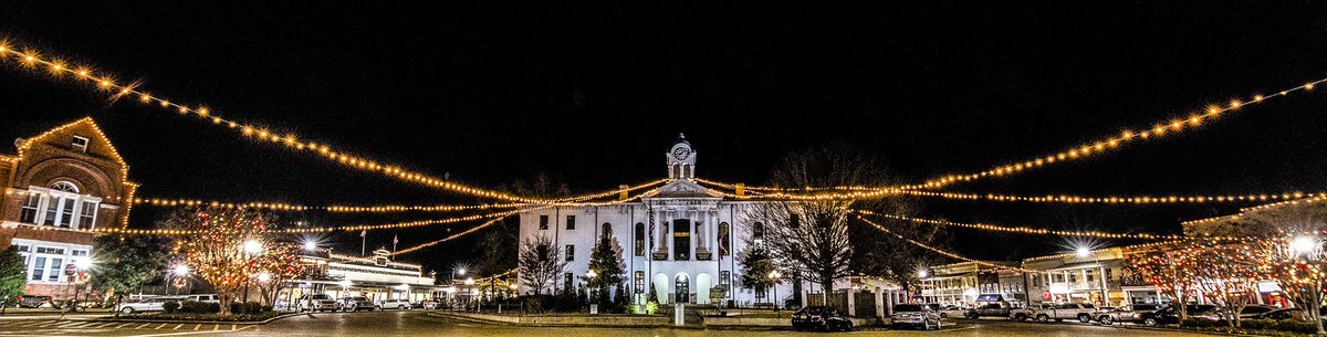 Merry Christmas from Oxford, Mississippi.

December 24th, 2019