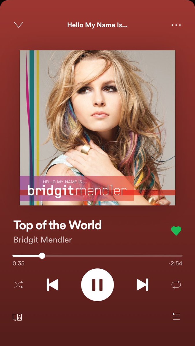 yarbyce's tweet photo. Everyone wants their Bridgit Mendler moment https://t.co/TCwd37eFAc