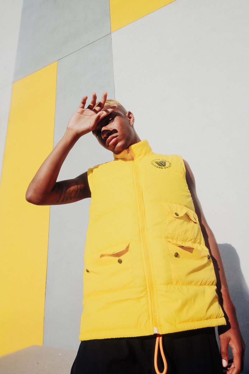 richmarciel's tweet photo. designed my first multifunctional garment and was able to get it produced, personal milestone. https://t.co/KEOtXXZYuV