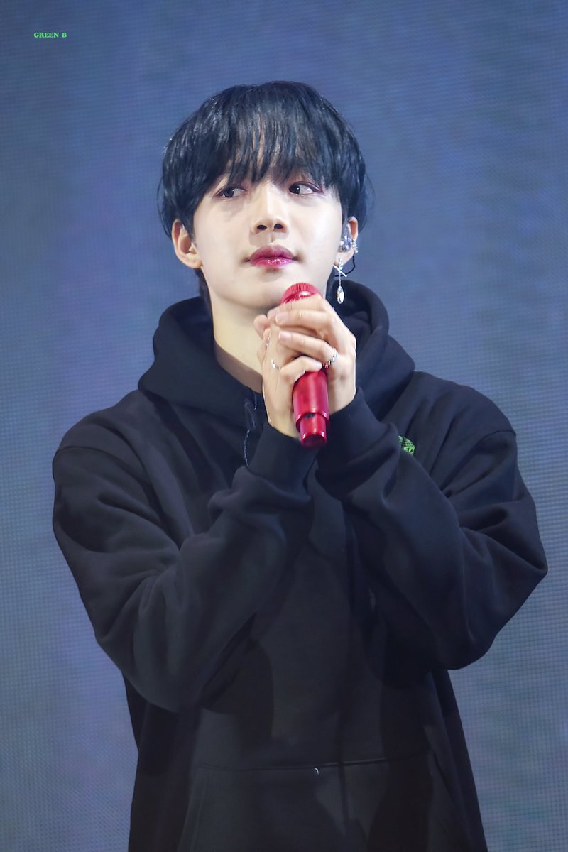 ForeverYmdh's tweet photo. 영민날 영민시에 올리려했으나 ㅠㅠ 그래도 축하축하♡♡♡
#임영민 #AB6IX #YOUNGMIN 
#크리스마스의_선물_임영민
#MERRY_BDAY_YOUNGMIN 
영미나 생일축하해!!!! https://t.co/HPSUFg7Ouw
