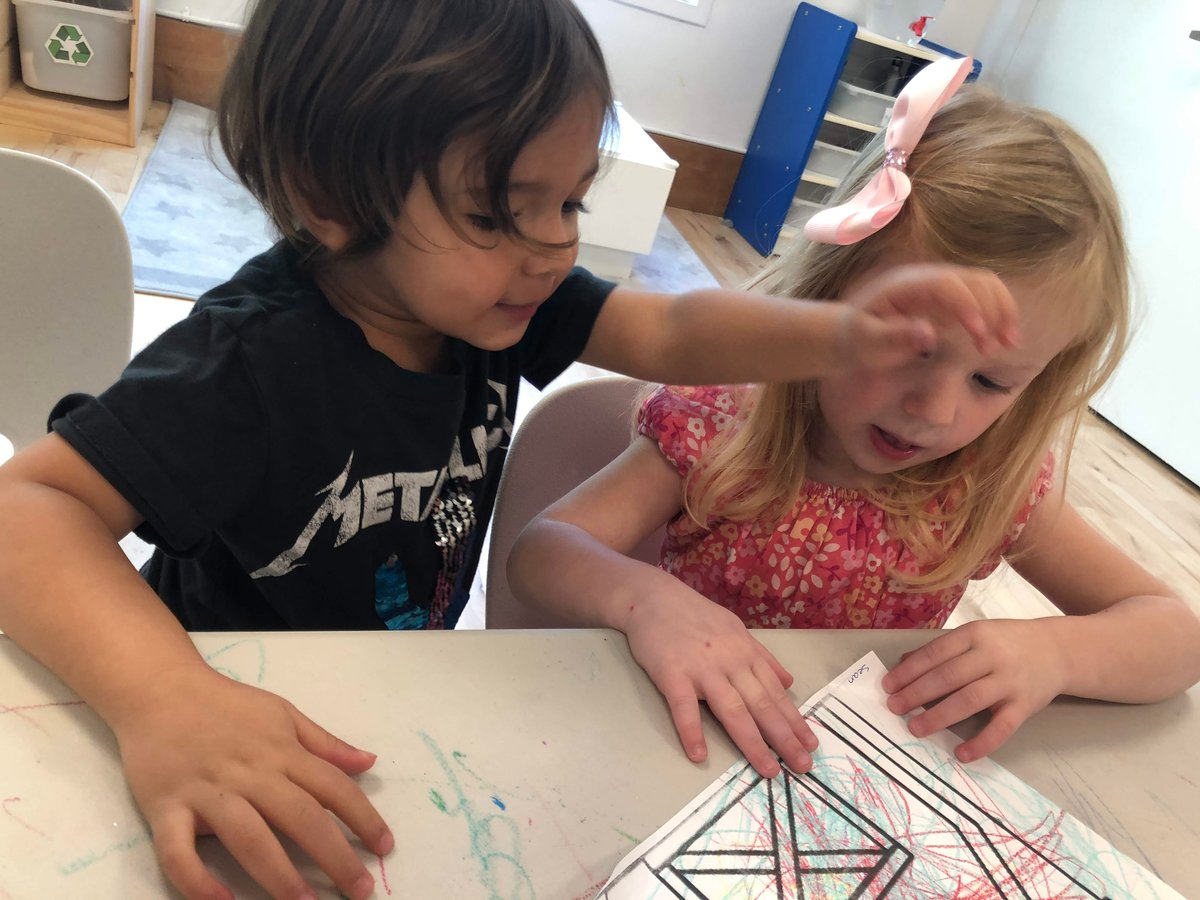 ❄️Wishing everyone a lovely break! ❄️
Preschool resumes on January 6th