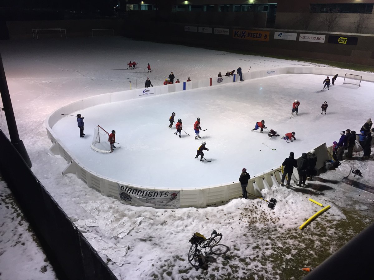 Merry Christmas from our frozen pond to yours!

#merrychristmas #outdoor #outdoorhockey #frozenmemories #hockeyisforeveryone #dinomights #billylindsay #billylindsayrink