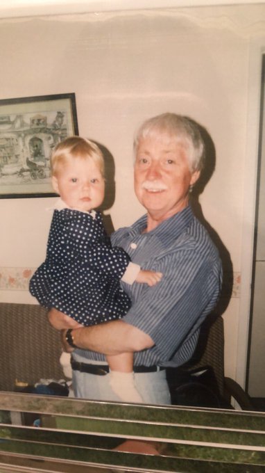 😢 I will love you forever my dad and grandad all in one 💔 https://t.co/c3lPTHdxG4
