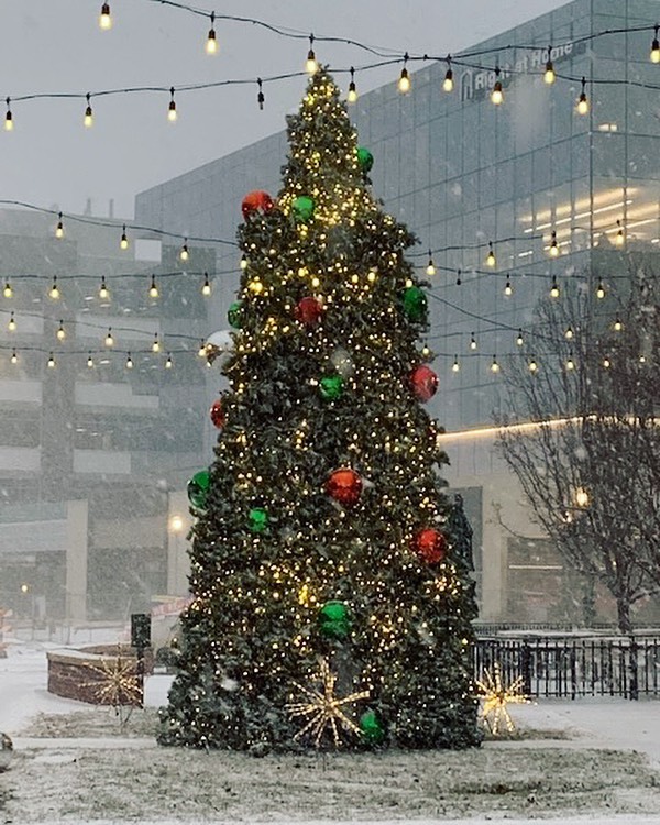 Inner Rail Food Hall tweet media