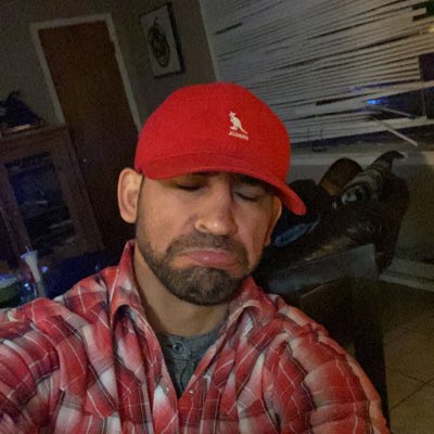 MikeBarreras's tweet photo. #NewProfilePic https://t.co/gUpR1XSb0q