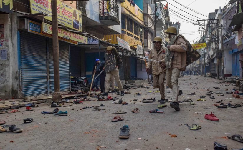 THBriefcase's tweet photo. PM Narendra Modi will be in Uttar Pradesh today to unveil a statue of Atal Bihari Vajpayee at a time when the State is facing a crackdown over the CAA protests. #NRC_CAA_Protest  #CAA_NRCProtests #Modi 

https://t.co/AdE0rrgKXg https://t.co/qFZeJfcP3g