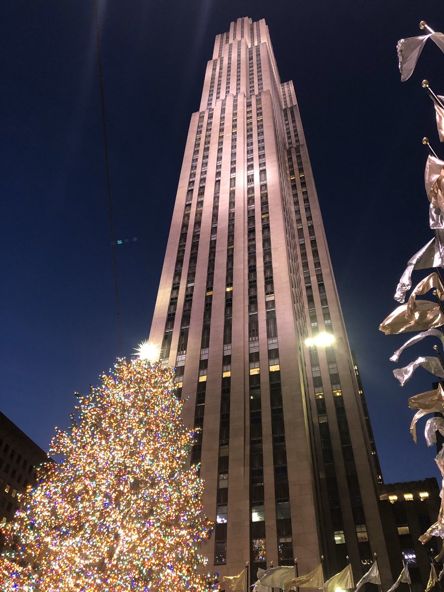 LUBRIEL26's tweet photo. Feliz Noche Buena! Dios gracias por tanto 😍🎄 https://t.co/1vBlHVaUsO