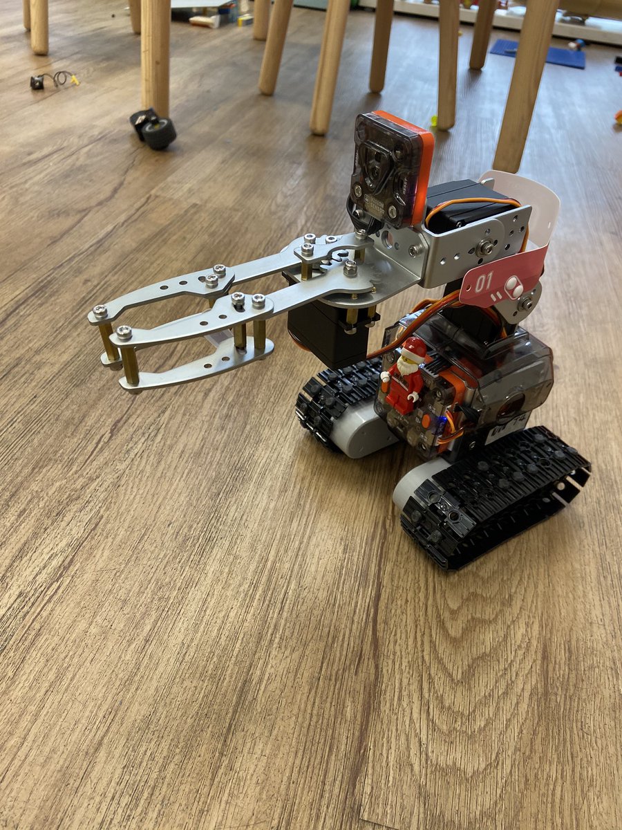 MU4Toys tweet media