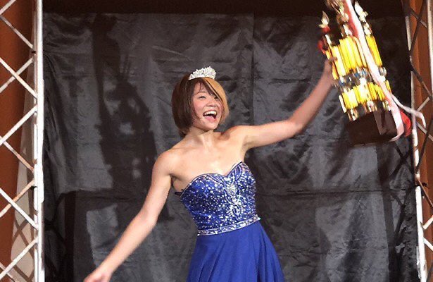 MFKAOZ's tweet image. Arisa Hoshiki in 2019:
✅ Cinderella tournament winner
✅ Beat Momo Watanabe for the white belt
✅ Won the tag league with Tam
✅ Wrestling at the Tokyo Dome
Wrestler of the year.