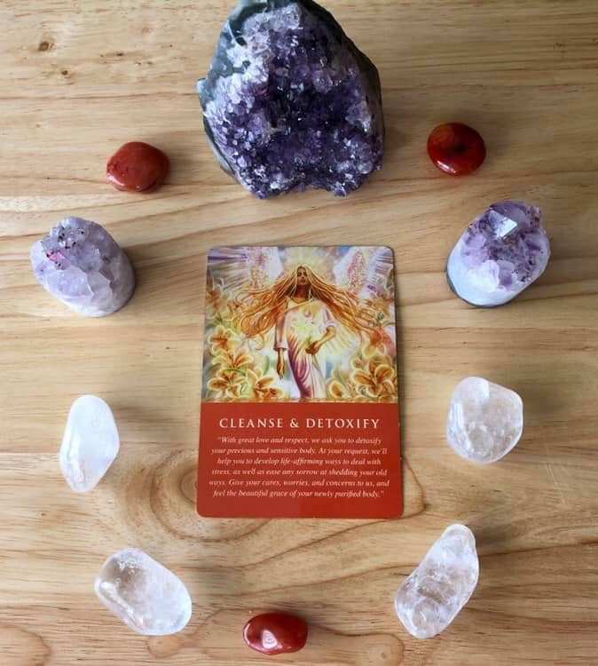 TheLifeofaDOLL's tweet photo. Angel Oracle Card of the Day: Cleanse &amp; Detoxify https://t.co/IkJWnAhR5U https://t.co/Ly6tSYJNMK