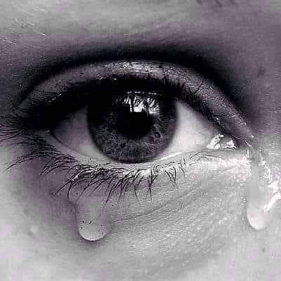 Sebitjosh's tweet image. I am shocked to my core. The country have lost one of the best teachers we had ever met.The law society have lost a guru, mentor, and a great human being..I fall short of words to express my grief on the sad demise of our beloved Mualana, #MajokMading. We pray to God for his soul