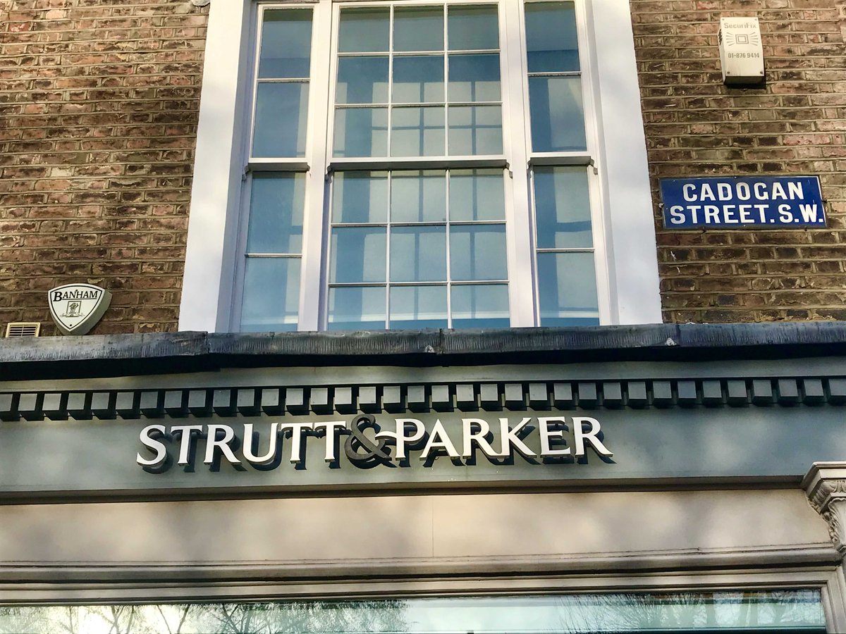 StruttsChelsea's tweet image. @StruttsChelsea wish you all a Very Merry Christmas and Best Wishes for the New Year!
#ItsChristmas #Christmascheer #Heresto2020