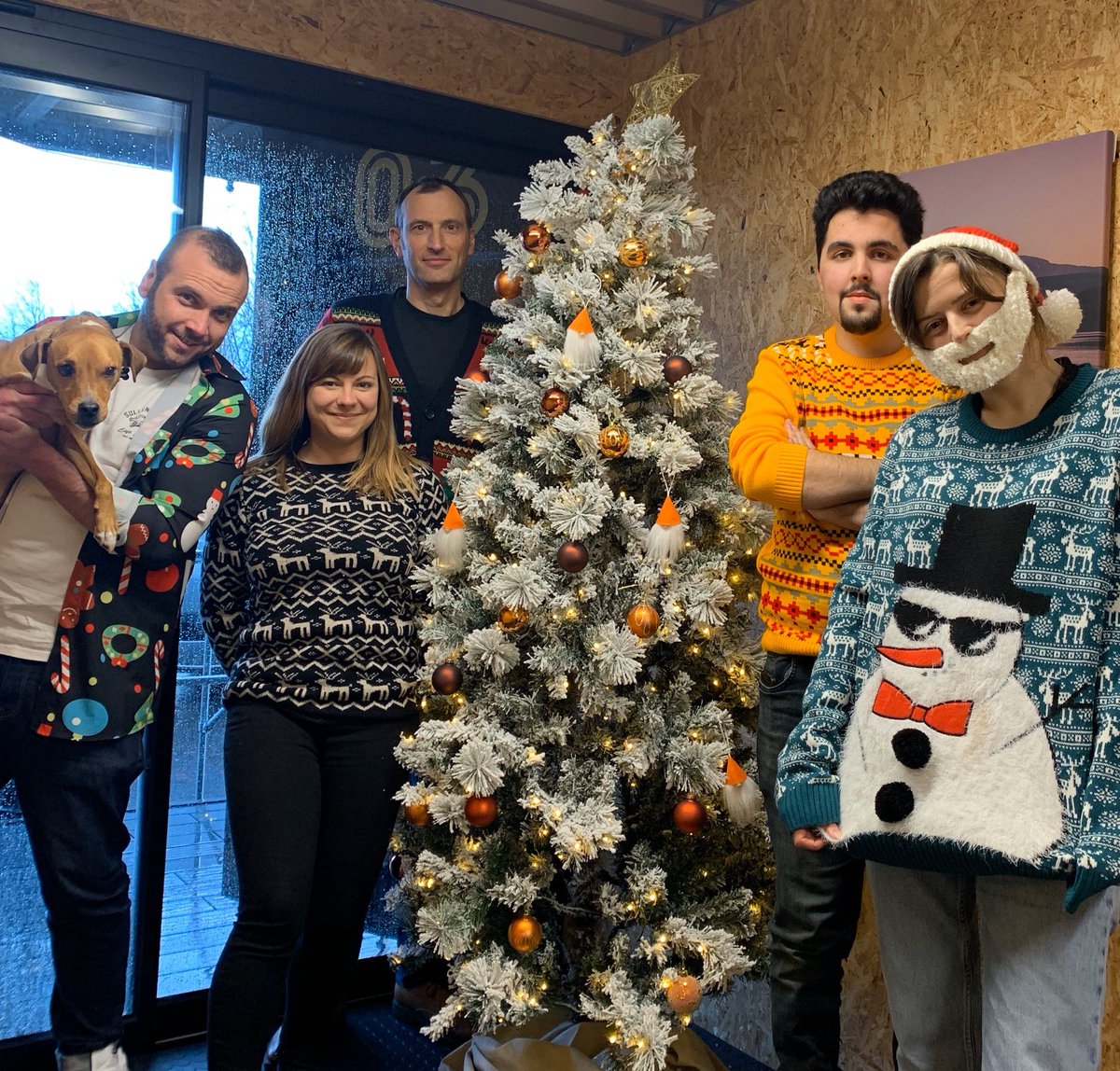wearesoto's tweet photo. Merry Christmas to you all... 
Enjoy the festivities! 
#Christmas https://t.co/eWkk5FvnIu