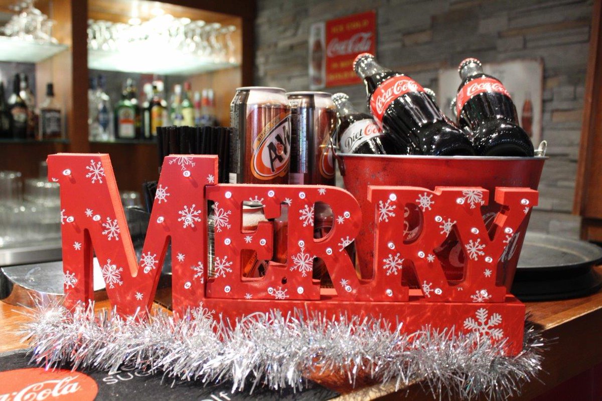 MERRY CHRISTMAS FROM US ALL AT 7 HOTEL DINER!