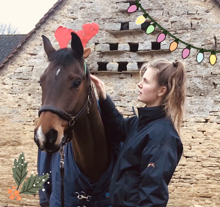 porgewood's tweet photo. Wishing everyone a very very Happy Christmas 🎄 🎄🎄

It would be a tough act to follow last year’s incredibly timely arrival, but this view 💎 will do nicely!

Have a lovely one, all 🎉 https://t.co/YzawjuvVAH