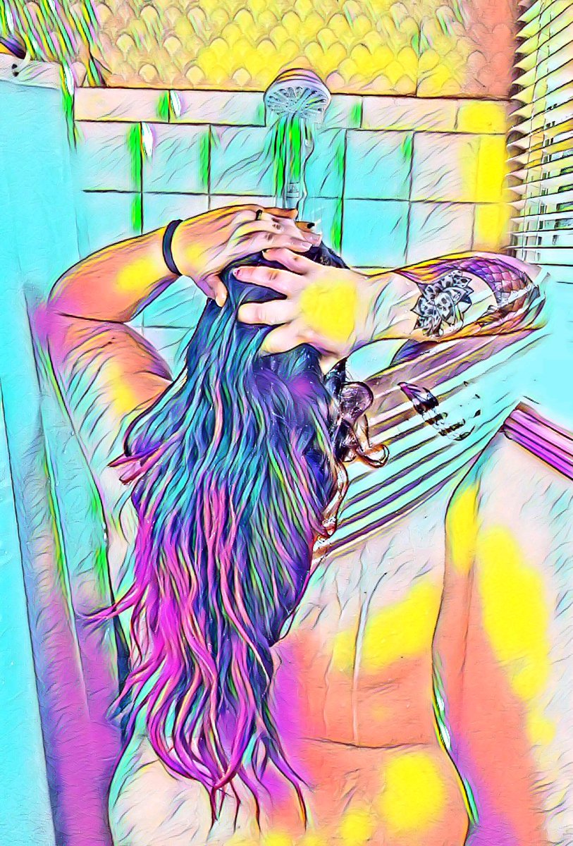 KcRebelChick's tweet photo. Confidence will make you happier than any diet ever will.
#plussize #redneckchick #kansasgirl #Loveyourself #tattooedgirl #CurvyGirl https://t.co/4qTmSNTNMq