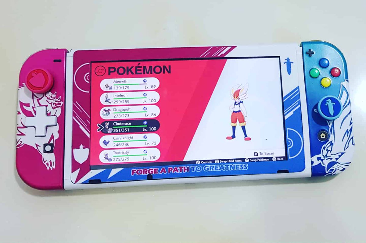 RyuuLun's tweet image. Merry christmas

Thanks you for awesome game SwSh
@Junichi_Masuda
@Shigeru_Ohmori @Rigpop420 #PokemonSwordandShield #customjoycon