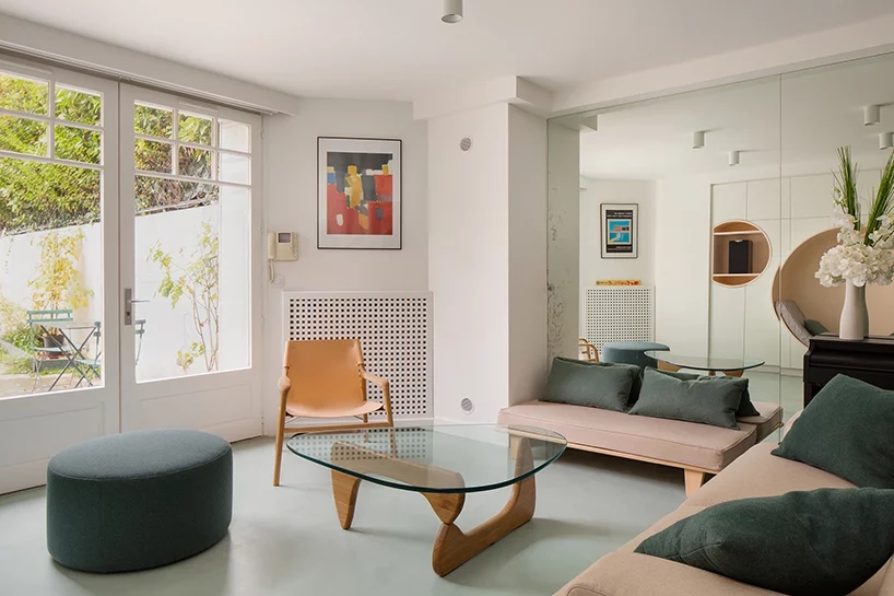 designverse1's tweet photo. 【 #designverse #VerseFocus #architecture #design 】
🥰 #AtelierPierreLouisGerlier —Atelier Pierre Louis Gerlier transforms garage into a modern candy-colored apartment

🥰 For details, plz visit: https://t.co/8tvmVGCP9P

#architecturaldesign #apartment #candycolored https://t.co/ph6I5otLrl