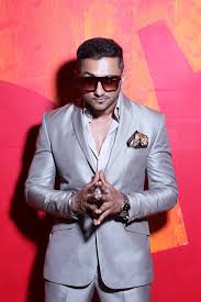 GetLocoNow's tweet photo. Hirdesh Singh is the real name of the rapper Yo Yo Honey Singh.
#LunchtimeLoco
#LocaLaddoo https://t.co/CyzdnTHQrM