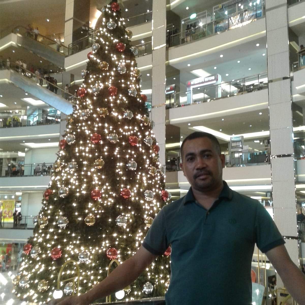 Fhandy96559082's tweet photo. Met Natal buat yg menjalankannya https://t.co/M7KyXZafCl