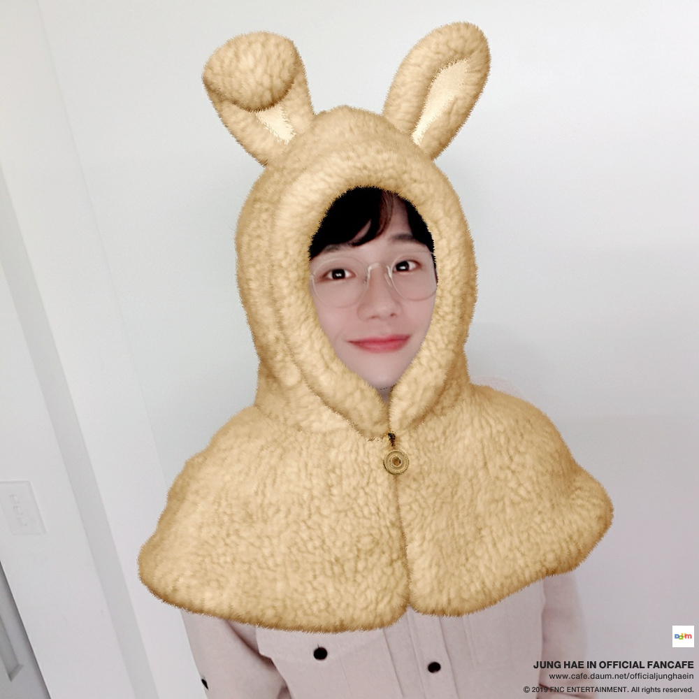FNC_ACTOR's tweet photo. [#정해인] #JungHaeIn
[PHOTO] 🎄🎄 2019 HAEIN CHRISTMAS 🎄🎄

>> https://t.co/PF5GIPwzYm https://t.co/TEF5S7oNCh