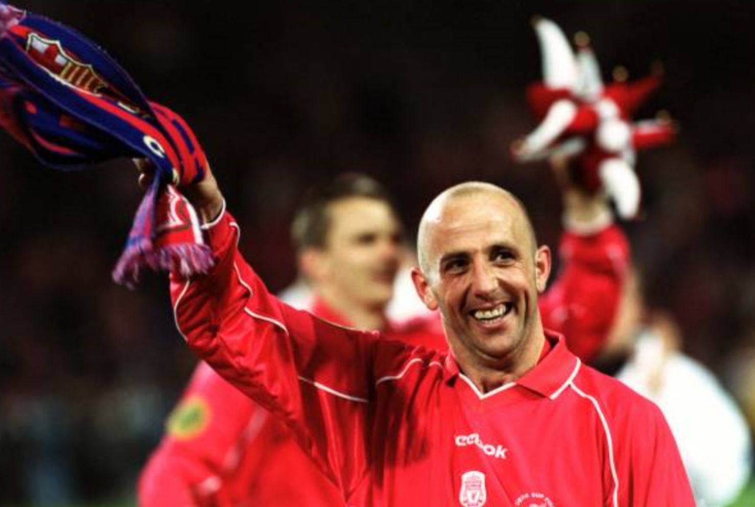 Gary McAllister is 55 today. Happy birthday you legend!

Oh we love your sweet right foot! 