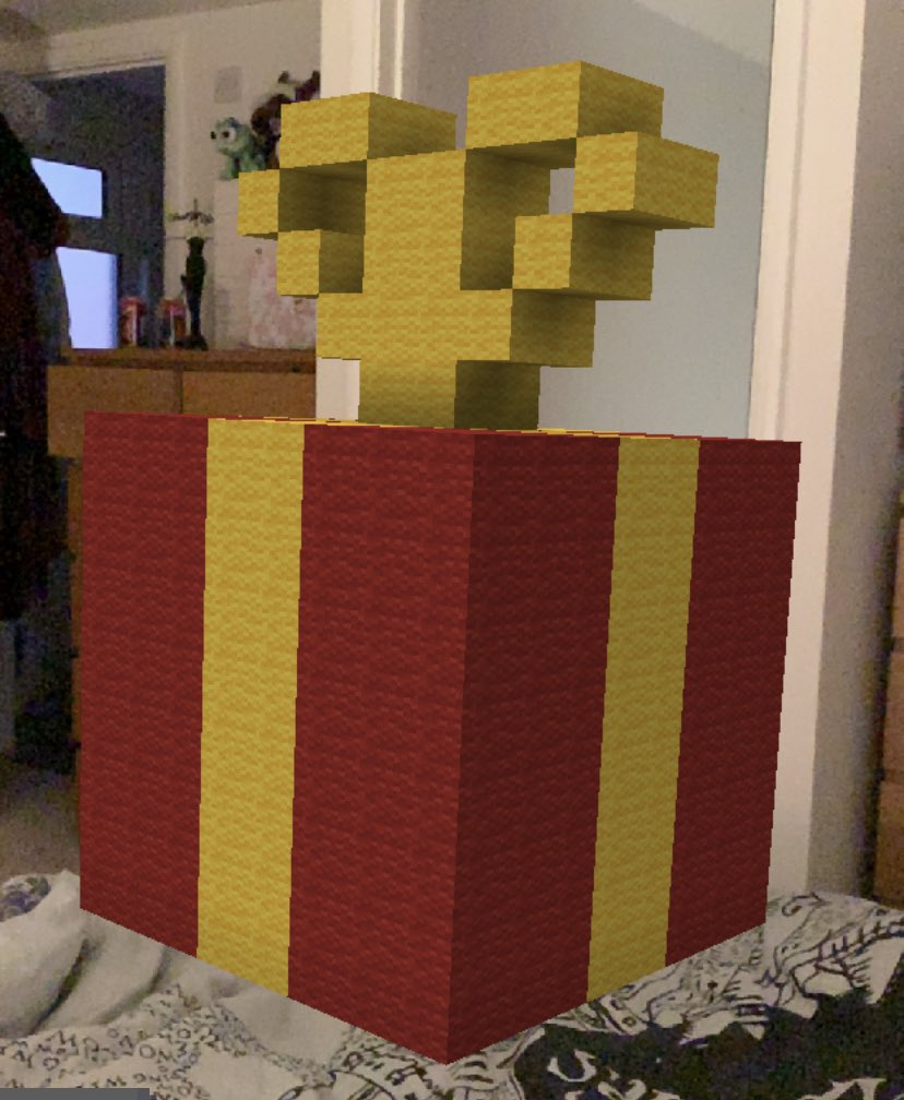 LeakyPlays's tweet photo. Happy Christmas to all those celebrating! Seems Santa thinks I’ve been a good Minecrafter this year! #MinecraftEarth https://t.co/sBdcEuKQdt