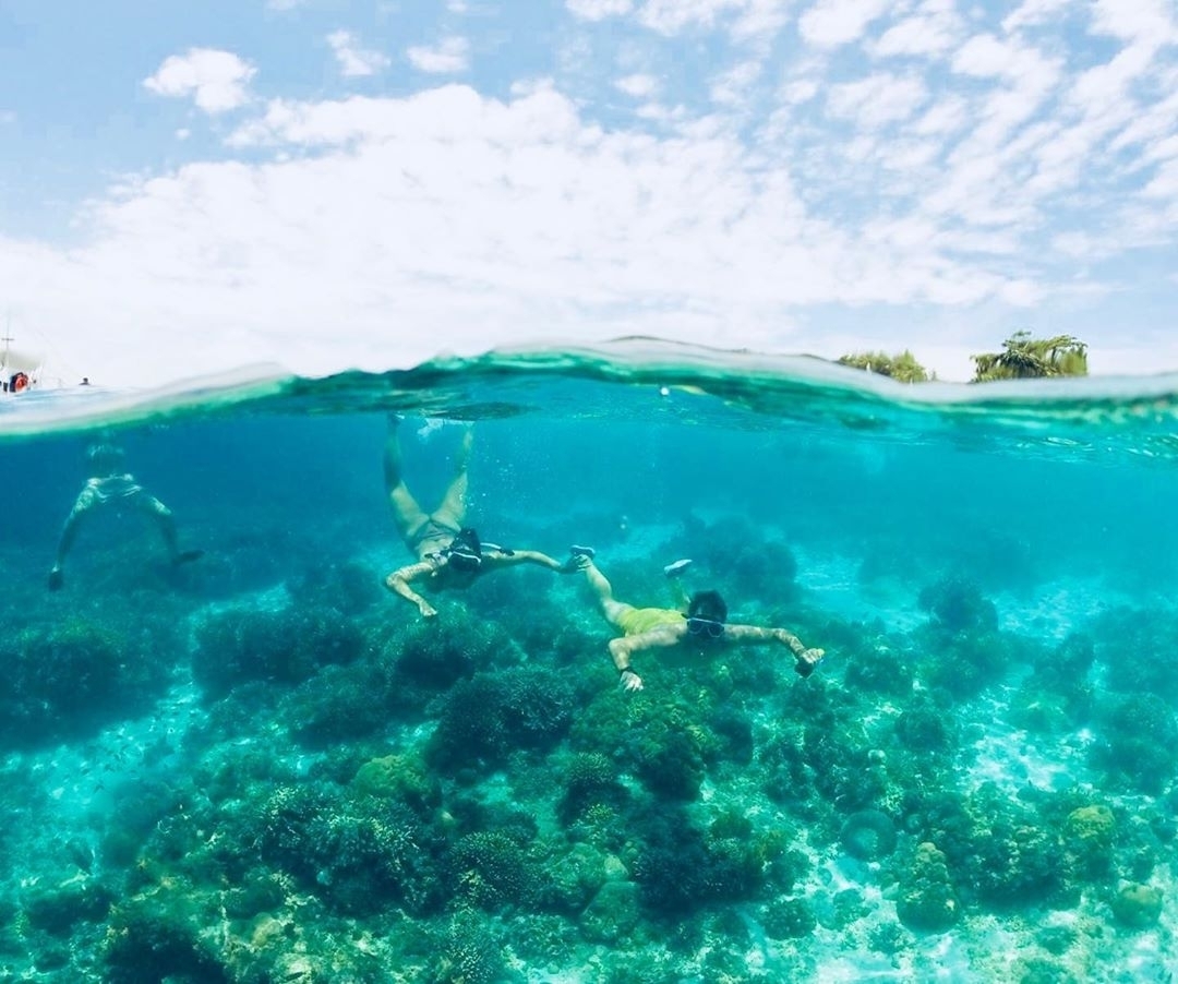 Cambiamos chapuzón en Filipinas por turrón... ¡Feliz Navidad! Gracias @taboadasroad por compartir vuestra estupenda foto.