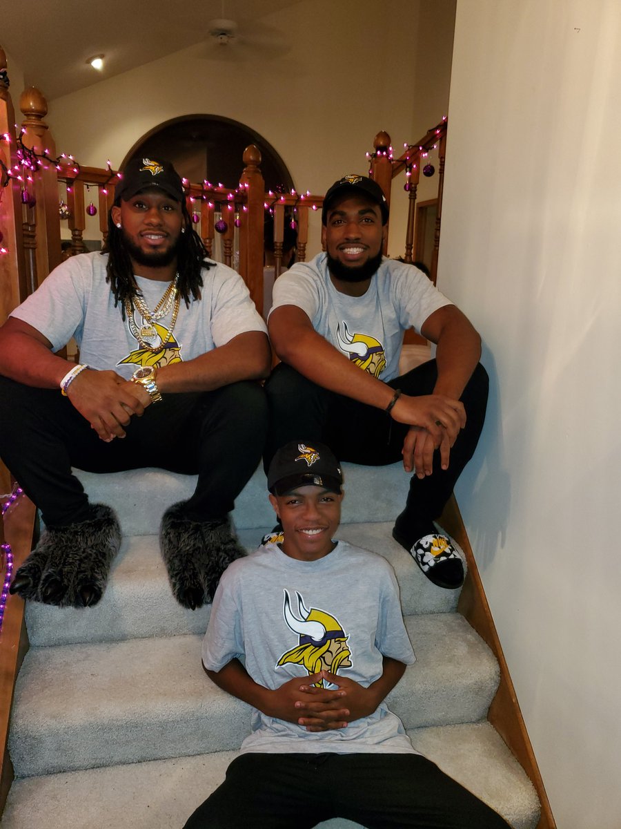 Bossrell's tweet image. Christmas eve 2019 #destinationMinnesota