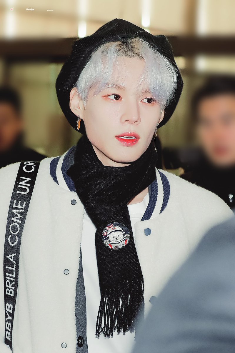cherishyou0504's tweet photo. HQ 191213 인천출국
#빅톤 #VICTON #세준 #SEJUN #임세준 #セジュン

메리크리스마스🎄🎁🎄

@VICTON1109 
@NewWorld_VICTON https://t.co/l4OU0hdB3v