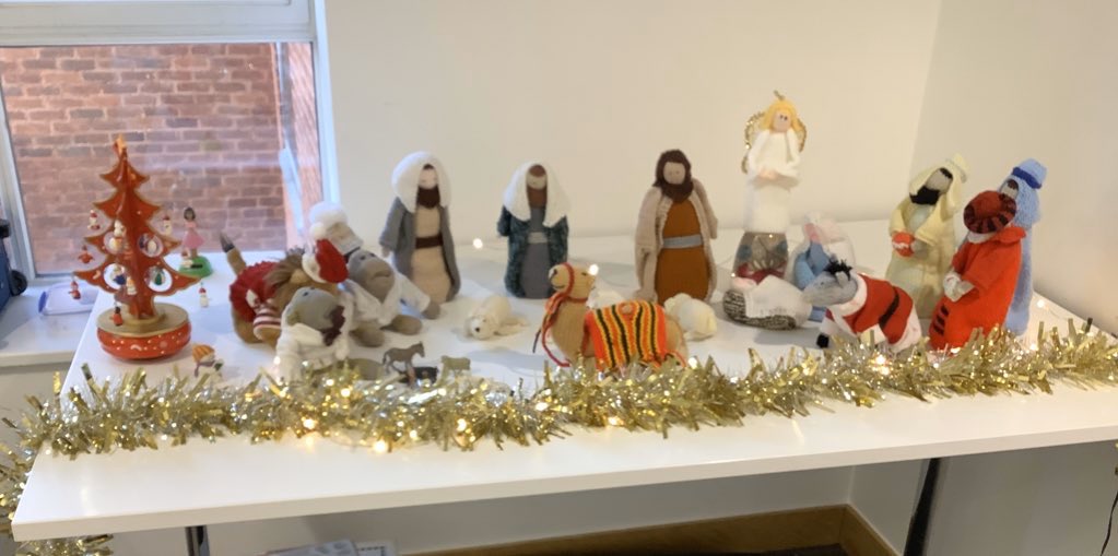KnittedNativity's tweet photo. @ElfLucie We have our own account! https://t.co/FoITWHeGg6