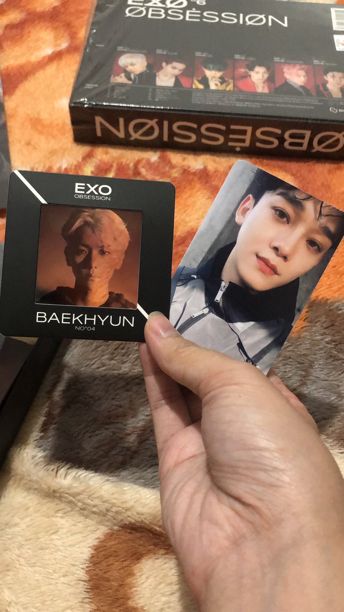jongdaesaur's tweet photo. Just opened my package today! Thank you for the smooth transaction and for the beautiful freebies!!! @thestarshopPH 🥰🥰🥰 

#TSSFeedbacks https://t.co/lrOBza1bQP