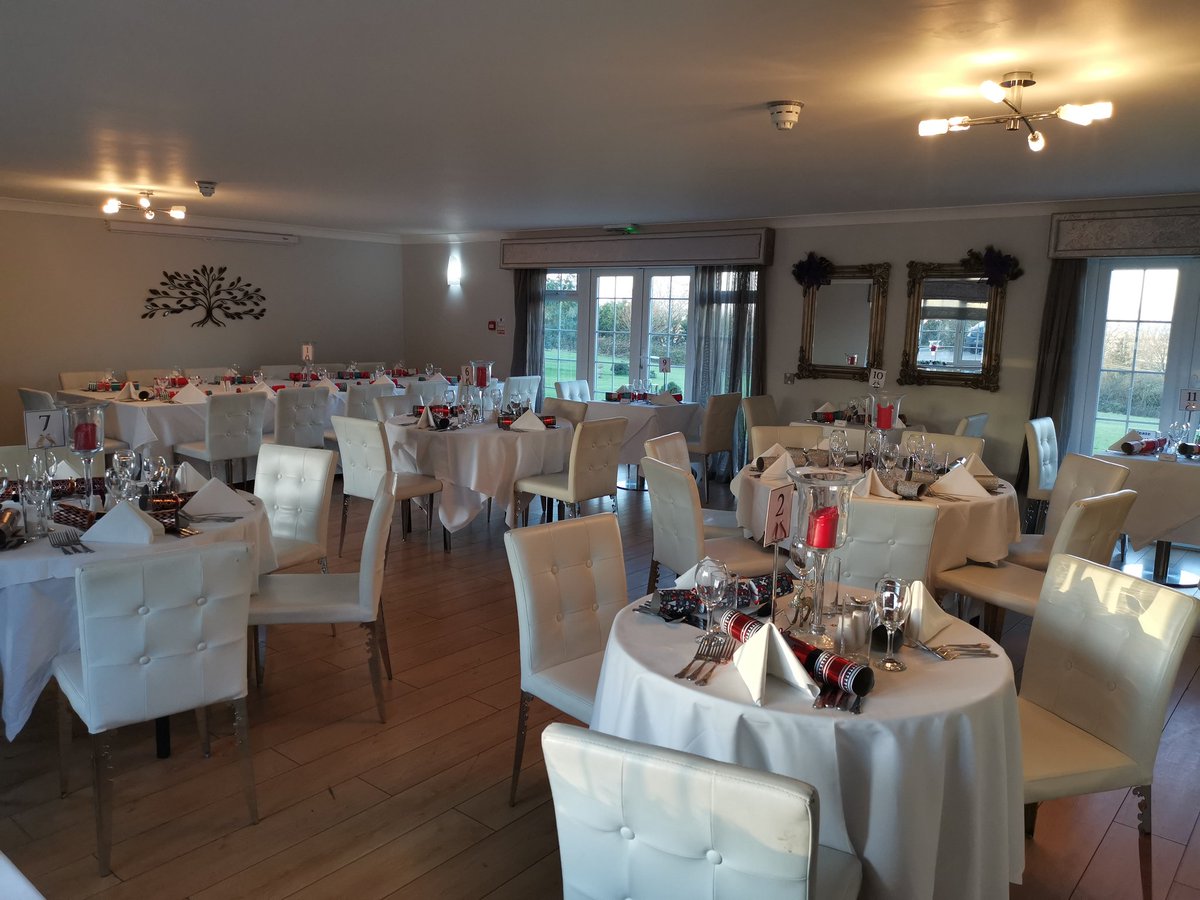 All festivey here at the Crescent Turner Hotel. Ready and waiting to host our annual Christmas Lunch Extravaganza. Looking forward to creating those magical Christmas memories. #crescentturner. #crescentturnermagic.#whitstable. #Christmas