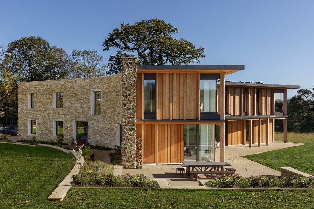 CaSA Architects (@casa_architects) on Twitter photo New Year, New Job? CaSA Architects are looking for architectural assistants/newly qualified architects to join our team at our riverside practice in Bath.
Details <a href="/dezeenjobs/">Dezeen Jobs</a> buff.ly/360E1A1 and on our website.
#casaarchitects #HiringNow #architect #architecturejobs New Year, New Job? CaSA Architects are looking for architectural assistants/newly qualified architects to join our team at our riverside practice in Bath.
Details <a href="/dezeenjobs/">Dezeen Jobs</a> buff.ly/360E1A1 and on our website.
#casaarchitects #HiringNow #architect #architecturejobs