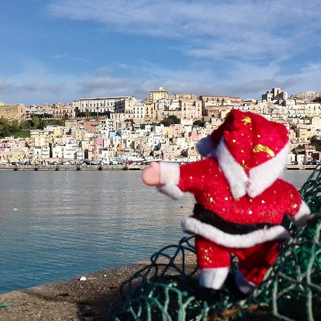 Natale Sciacca.Igers Agrigento On Twitter Babbo Natale E Arrivato Anche A Sciacca Regalando Una Bella Giornata Di Sole Con Questo Scatto Di Stenafoto Auguriamo A Tutti Voi Buon Natale Sciacca Provinciadiagrigento Igersagrigento Igerssicilia Igersitalia