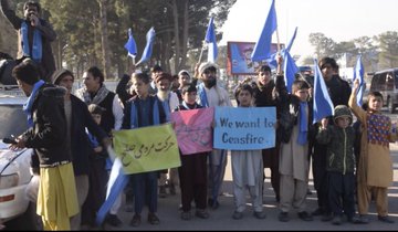 NasimRustami's tweet photo. #Herat residents, activists, Ulama, youths and Elders have protested for #peace. They asked #Taliban to accept #Ceaseafire and #Peace . #Taliban shdnt stand against people will. 
 #Peace #Taliban #Afghanistan https://t.co/bpwtZyWi1d