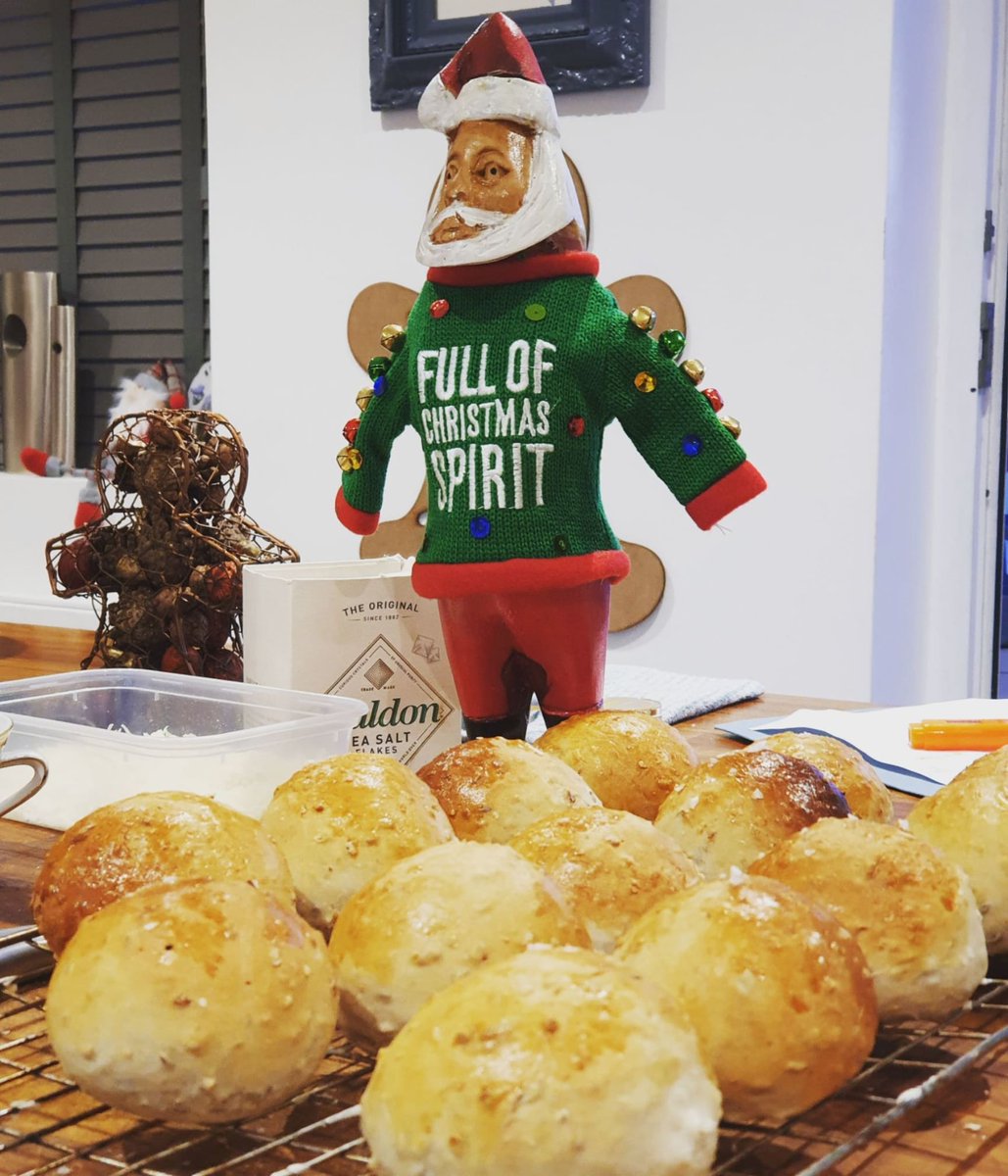 Santa has also been making fresh bread in between delivering presents 
#cuxculinarycompany #privatechef #yorkshirechef #yorkshirecaterers #xmas2019 #xmasdaylunch2019