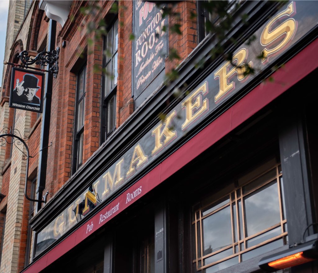 gunmakerspub's tweet photo. Wishing you all a very Merry Christmas 🎄 We’ll be back in action on the 27th, but in the meantime, we wish you all a magical day and look forward to seeing you soon!
#MerryChristmas2019 https://t.co/v82DQCH0qh