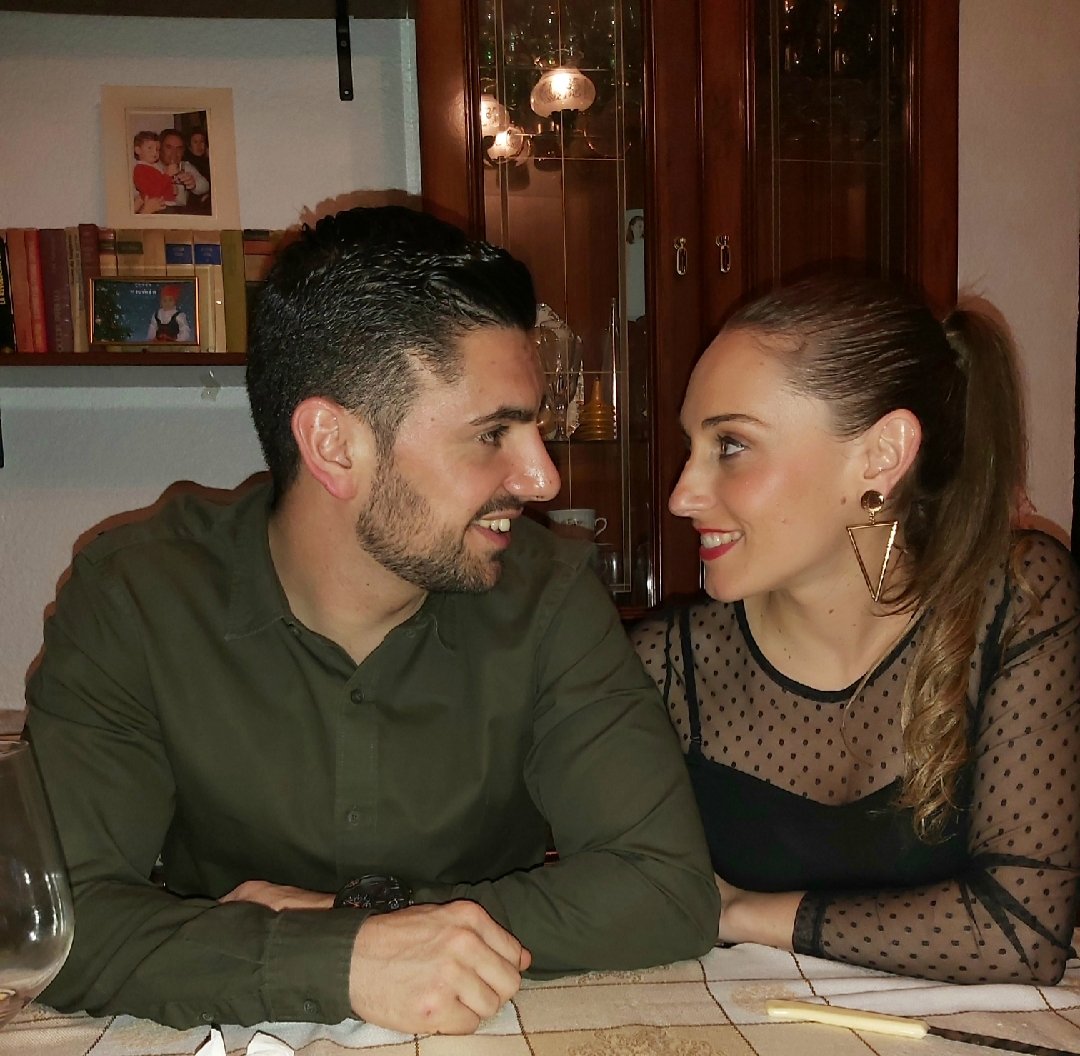 JodarOlga's tweet photo. Siempre he creido en lo que veía con mis propios ojos, tal vez por eso empecé a creer en el amor desde que te vi a ti y si existe realmente algo llamado destino el mío definitivamente eres tú...♥️ #tqmiamor #Nochebuena2019 https://t.co/8qL1etBLGS