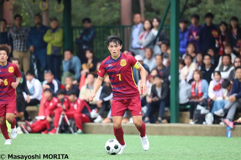 サッカーキング 高校サッカー選手権 神戸弘陵 しょぼいリーダー が決めた覚悟 チームの目標は 日本一 T Co Hbgmv0catu 編集部より 令和最初の 高校サッカー選手権 が12月30日に開幕 関西屈指の強豪 神戸弘陵 のキャプテンが胸に サッカーキング 高校サッカー選手権 神戸弘陵 しょぼいリーダー が決めた覚悟 チームの目標は 日本一 T Co Hbgmv0catu 編集部より 令和最初の 高校サッカー選手権 が12月30日に開幕 関西屈指の強豪 神戸弘陵 のキャプテンが胸に
