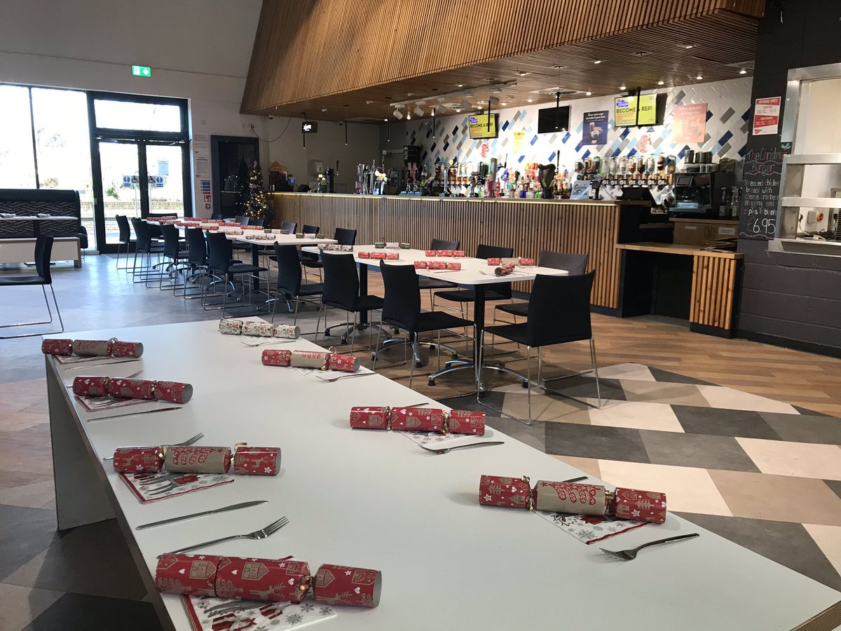 UWE_CFO's tweet photo. We are getting ready for Christmas lunch @TheSUatUWE https://t.co/Fu1A61JTBc